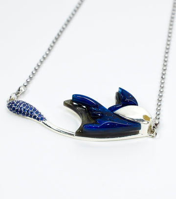 Manta Necklace Ocean Acrylic Resin Statement Jewelry for Women - Novelty Art Jewelry